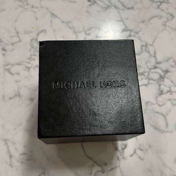 NWT Michael Kors Addyson MK2949 Black Leather Watch Gold‎ Case Three Hand main image 6
